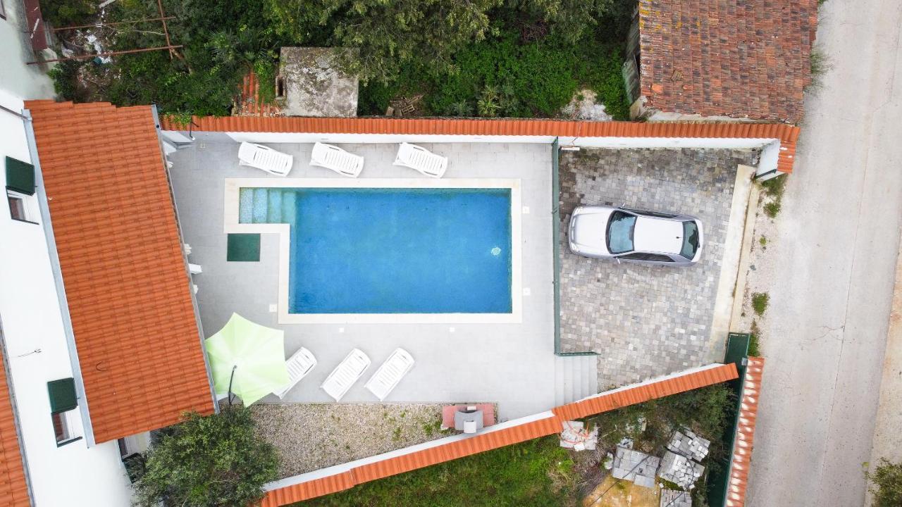 Holiday Home Olga With Pool &Pet Friendly PUY 외부 사진